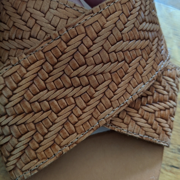 Marroqui Sanchez Woven Leather Sandals w/ Block Heels - Picture 8 of 9